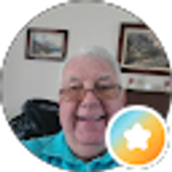 Profile photo of Lynn Pease