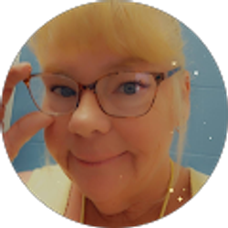 Profile photo of dawn lukowski