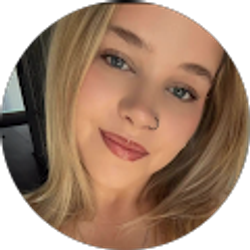 Profile photo of taylor thomas