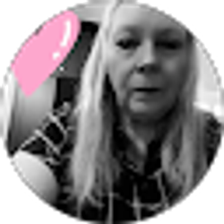 Profile photo of Shirley Ruiz