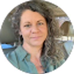 Profile photo of Megan Heil