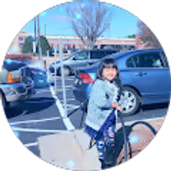 Profile photo of Julie Lian