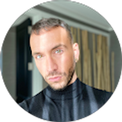 Profile photo of Lindon Sinz