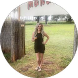 Profile photo of Laura Griffiths