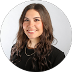 Profile photo of Sarah Foutz