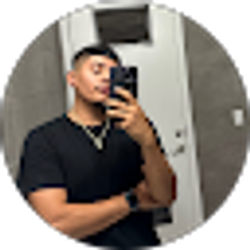 Profile photo of Chris Arias