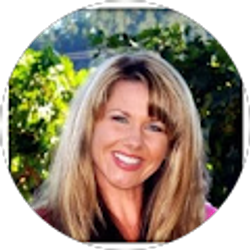 Profile photo of Alethea Behrens