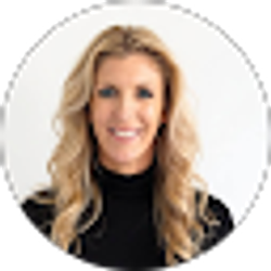 Profile photo of Monica Kelly