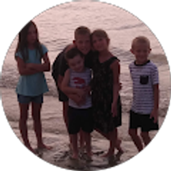 Profile photo of kelli handy