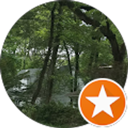 Profile photo of L F