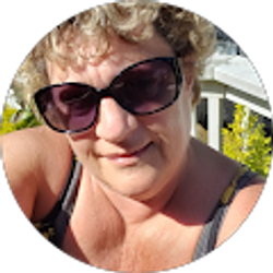 Profile photo of Enholm Marsha