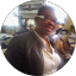 Profile photo of Carmen Earsery