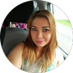 Profile photo of Lily Guirola