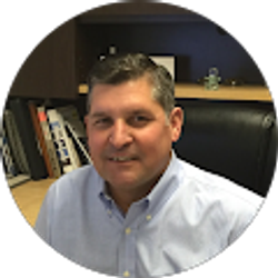 Profile photo of Russ Evans