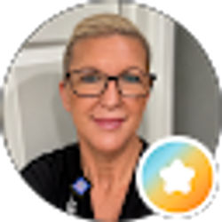 Profile photo of Kim Hamlett