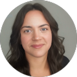 Profile photo of Shannon Miller