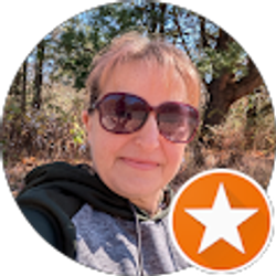 Profile photo of Jen Wanisko