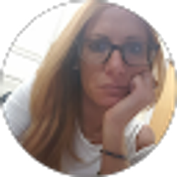 Profile photo of Lauren Bernhard