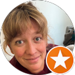 Profile photo of Alexandra Reynolds