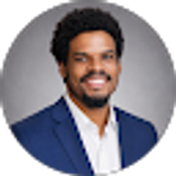 Profile photo of Dylan Mills