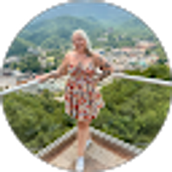 Profile photo of Nikki Ehlers