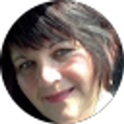 Profile photo of Becky Brath