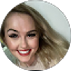Profile photo of Gabby Toomey