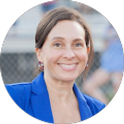 Profile photo of Lauren Lewis