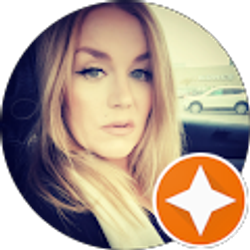 Profile photo of Julia Parisi