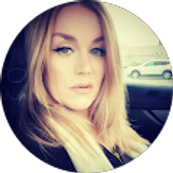 Profile photo of Julia Parisi