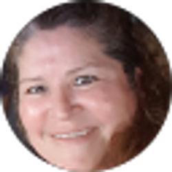 Profile photo of Gloria Alaniz