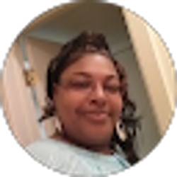 Profile photo of Michelle Lindsey