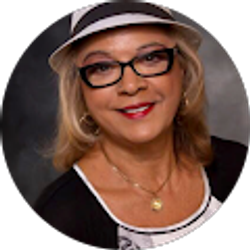 Profile photo of Sandi Castor