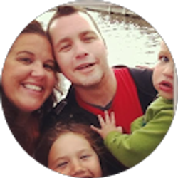 Profile photo of Nikki Golden