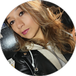 Profile photo of Vivi Valverde