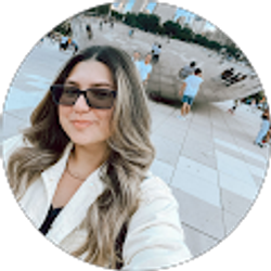 Profile photo of Nicole Leiva