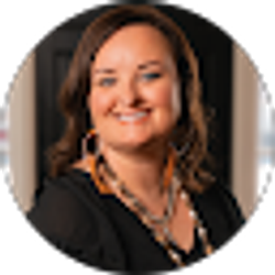 Profile photo of Jennifer Powell
