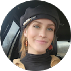 Profile photo of Gabby Wise