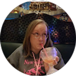 Profile photo of Amanda