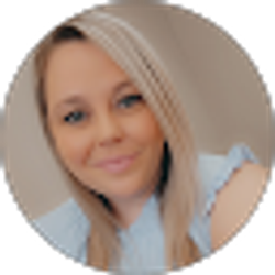 Profile photo of Samantha Hanna