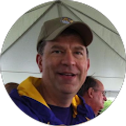 Profile photo of Dan Neumann