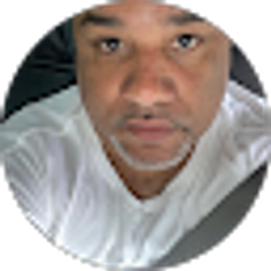 Profile photo of Eddie Santiago