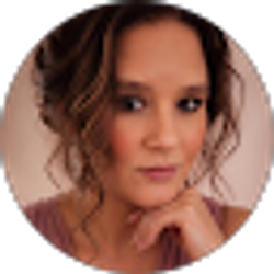 Profile photo of Misty Thompson