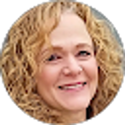 Profile photo of Ann Steplitus