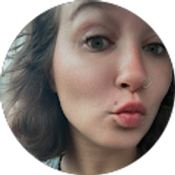 Profile photo of Kayla Dwyer