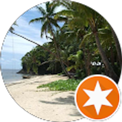 Profile photo of Elle G.