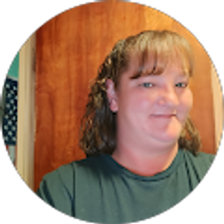 Profile photo of Amanda Eastridge