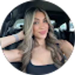 Profile photo of Miranda Reyna