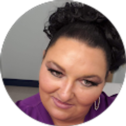 Profile photo of Tina Robinson