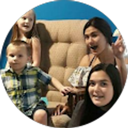 Profile photo of Carrie Day